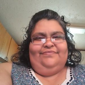 Meet your Posher, Isela